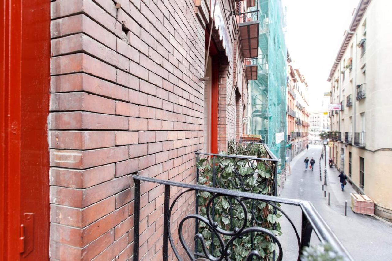 La Casa De La Luna 马德里 外观 照片